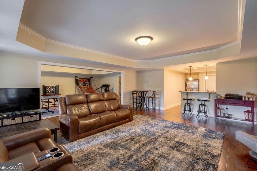 Welcome to 1405 Evergreen Park, a beautifully appointed estate - photo 39