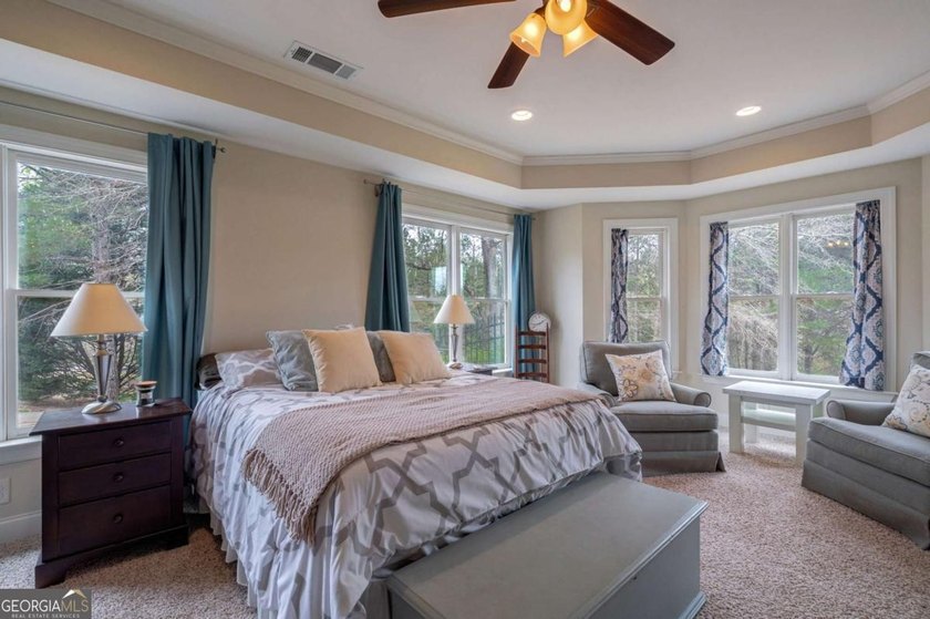 Welcome to 1405 Evergreen Park, a beautifully appointed estate - photo 46