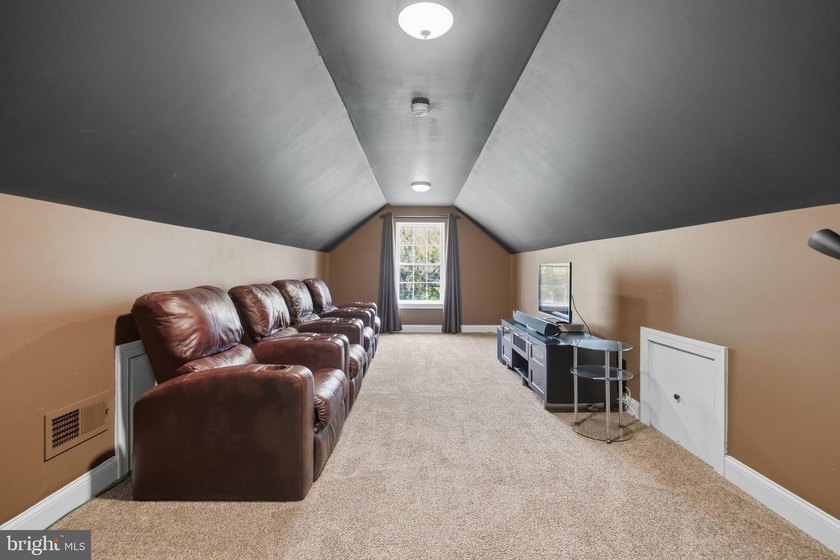 Great opportunity for a private 1.2 lot in Garnet Valley - photo 44