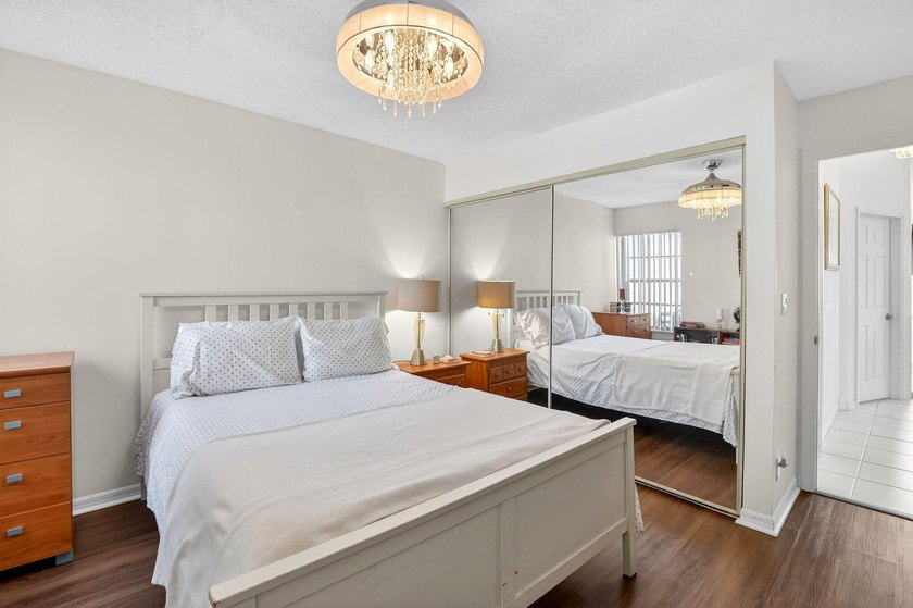 Welcome to a beautifully reimagined lakefront Turnkey home. This - photo 24
