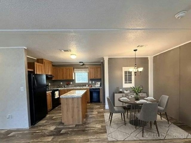 TYRONE VILLAGE-A PREMIER 55+ COMMUNITY in TAMPA. Now available - photo 4