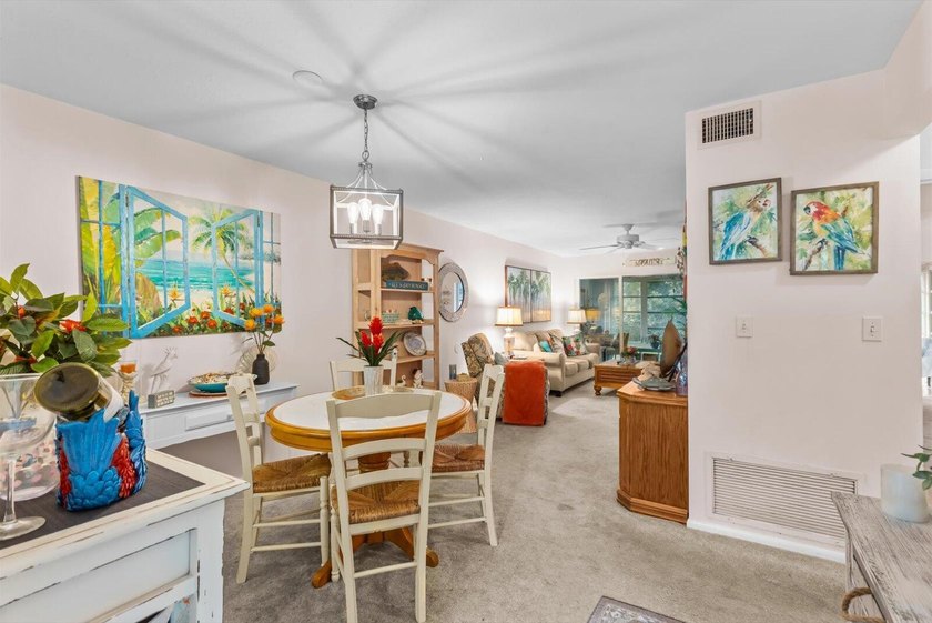 Welcome to this charming 2 bedroom and 2 bathroom furnished - photo 10