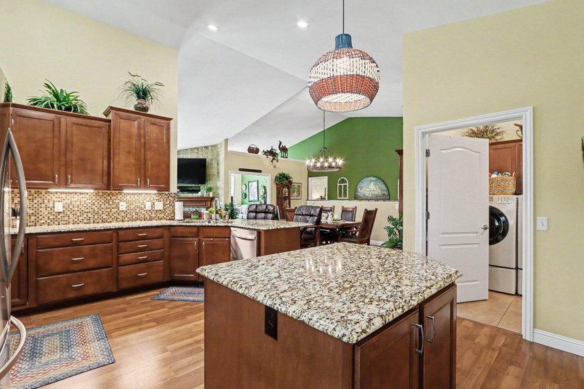 Welcome to Hunters Creek Phase II with a rare opportunity to own - photo 6