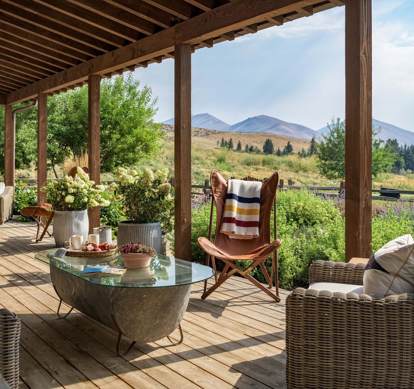 ASPEN GROVE RANCH - Rustic charm meets mountain luxury on this - photo 5