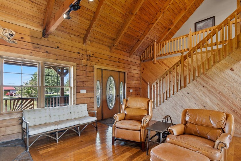 House is available for purchase pre-auction. Online Only Auction - photo 18
