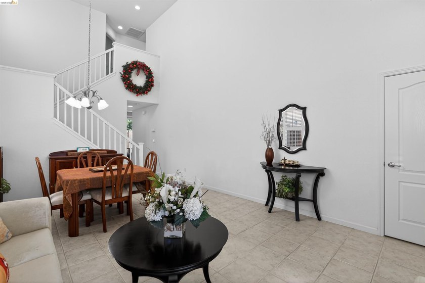 Original owners since new!! Amazing well cared for property in - photo 5