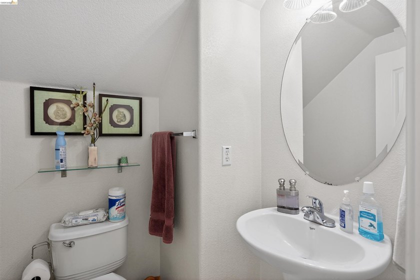 Original owners since new!! Amazing well cared for property in - photo 10