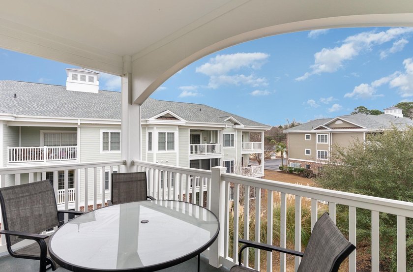 Fully furnished, third floor end unit condo located in Magnolia - photo 29