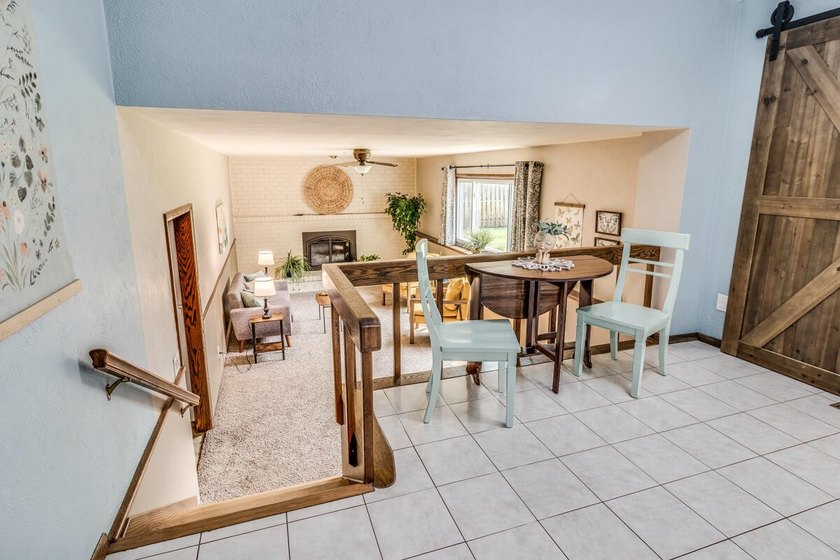 LAKE ACCESS! Spacious 4-bedroom, 2.5-bath quad-level home in - photo 8