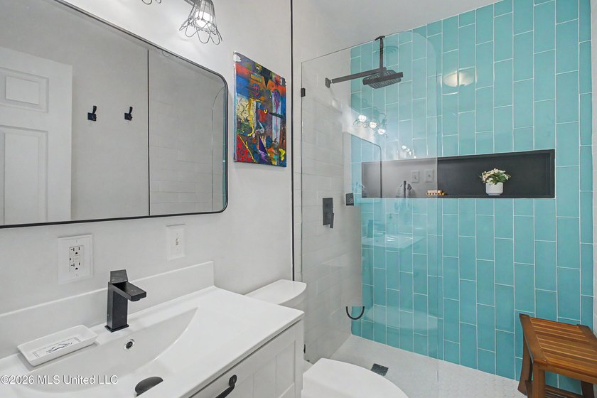 Beautifully renovated mid-century modern home near the heart of - photo 21
