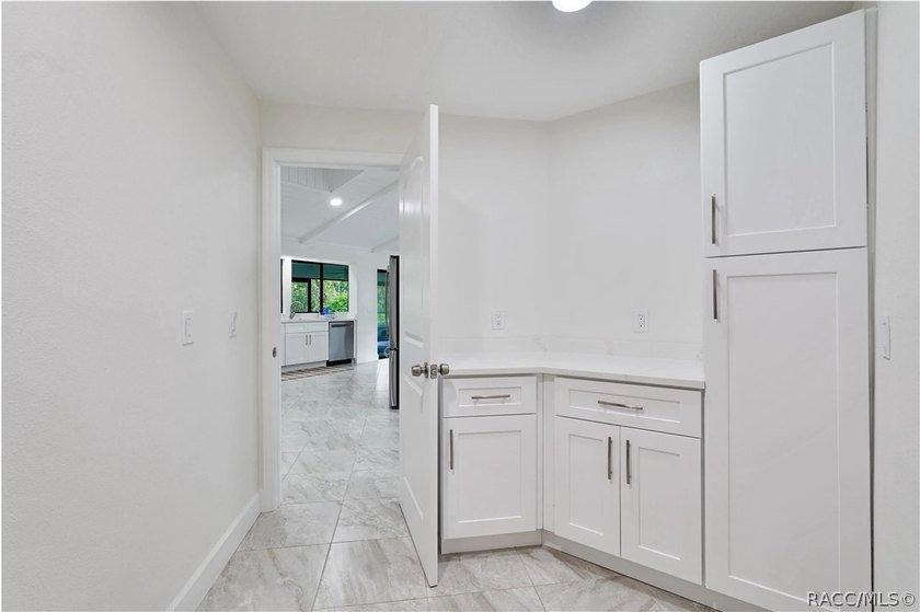 Experience the Ultimate Florida lifestyle in this stunning - photo 25