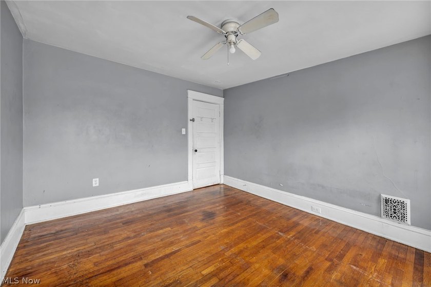 14819 Westropp Ave - photo 27