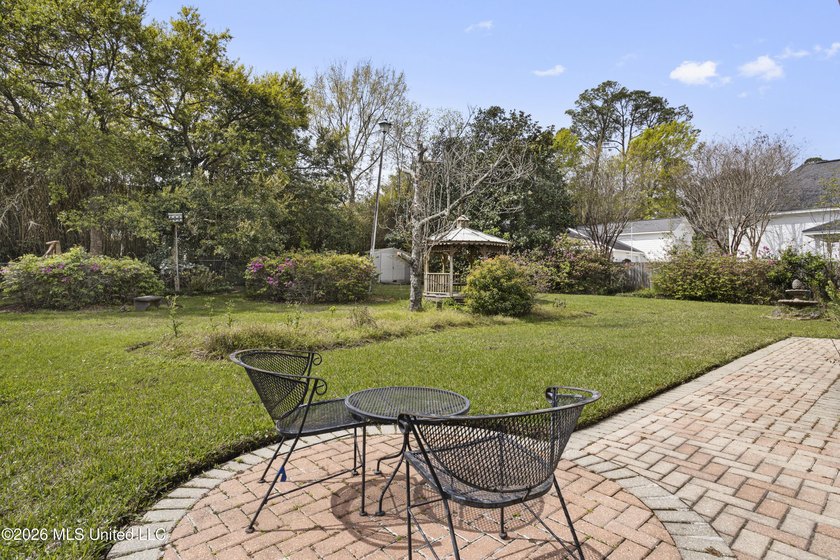 Nestled on one of the most picturesque streets in sought after - photo 35