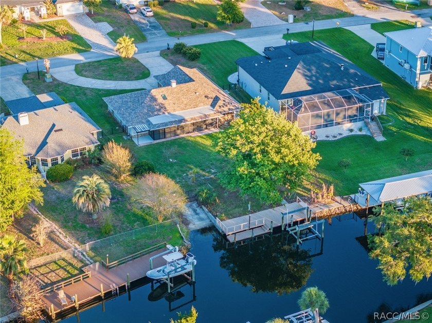 Experience the Ultimate Florida lifestyle in this stunning - photo 38