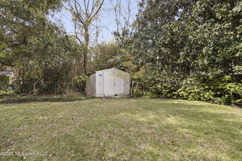 Nestled on one of the most picturesque streets in sought after - photo 42