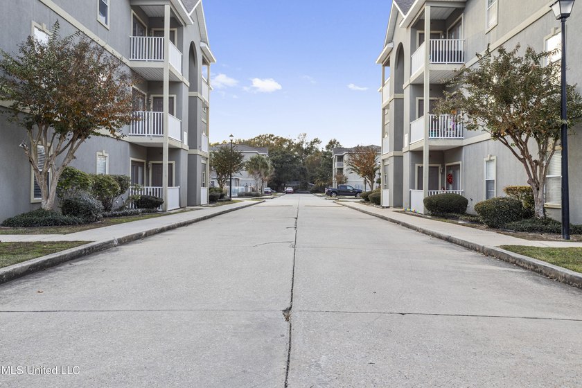 This condos excellent location is only the first of many - photo 3