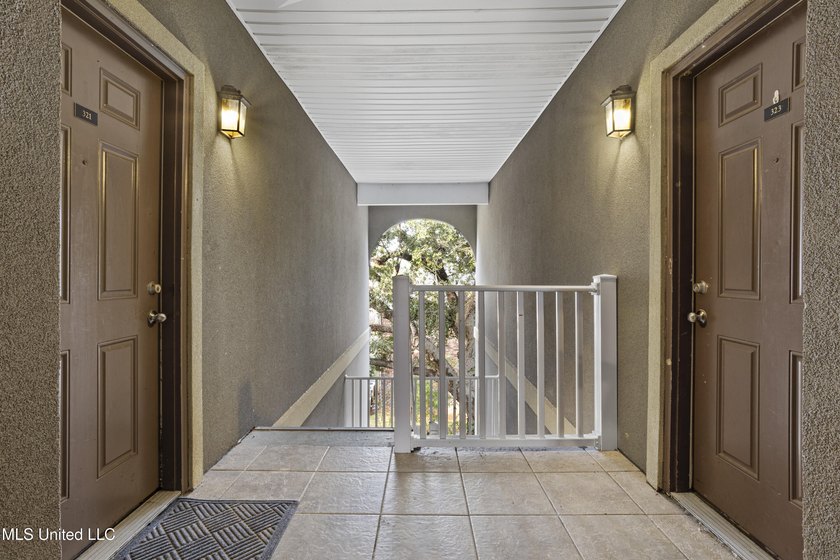 This condos excellent location is only the first of many - photo 4