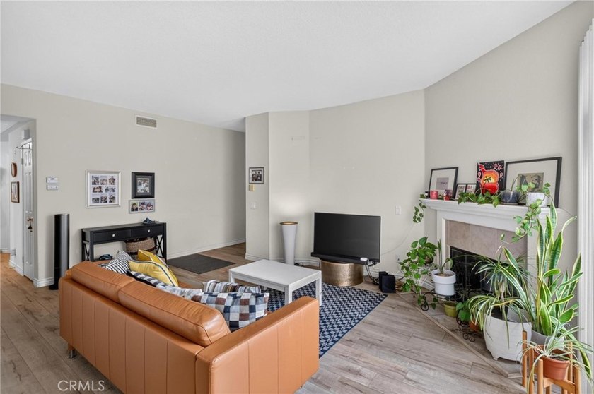 Fantastic opportunity to upgrade from renting to becoming a - photo 6