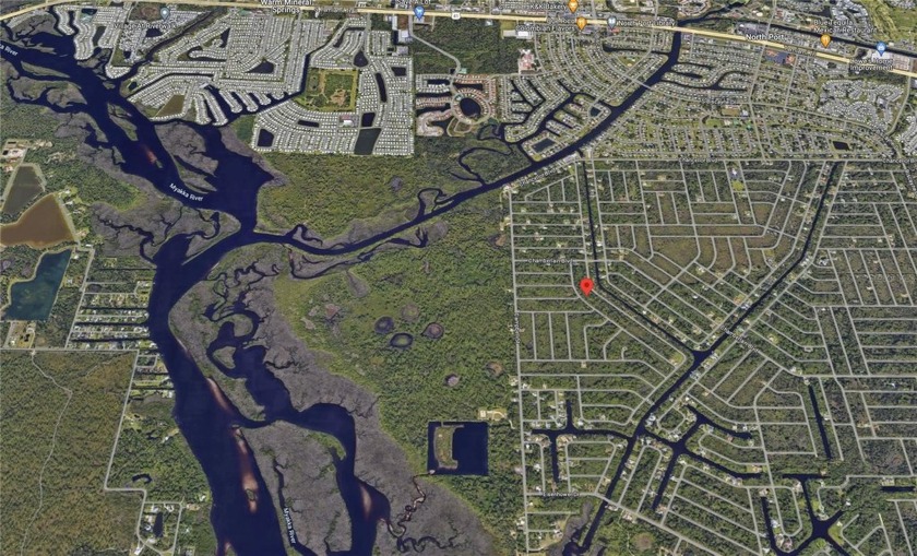 Great property for sale in Port Charlotte, that is conveniently - photo 12