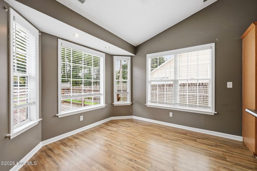Welcome to this beautifully updated 3-bedroom, 2-bath home - photo 13