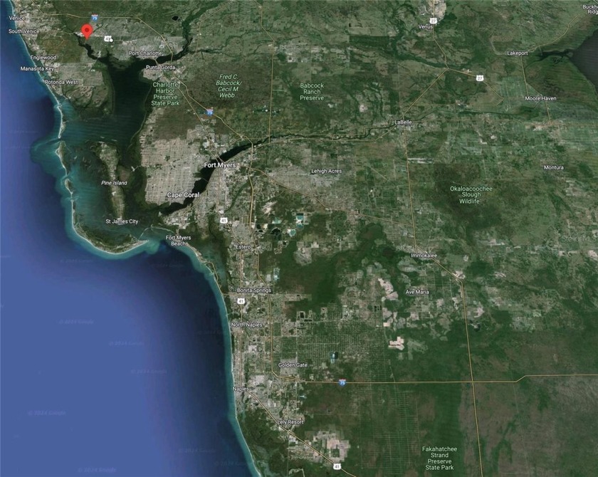 Great property for sale in Port Charlotte, that is conveniently - photo 17