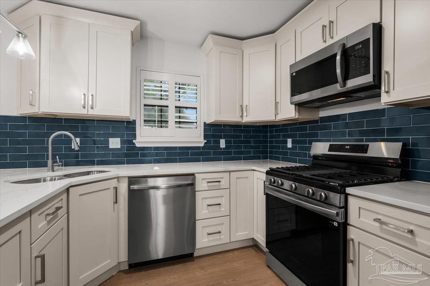 Fully renovated and move-in ready, this beautifully updated home - photo 17