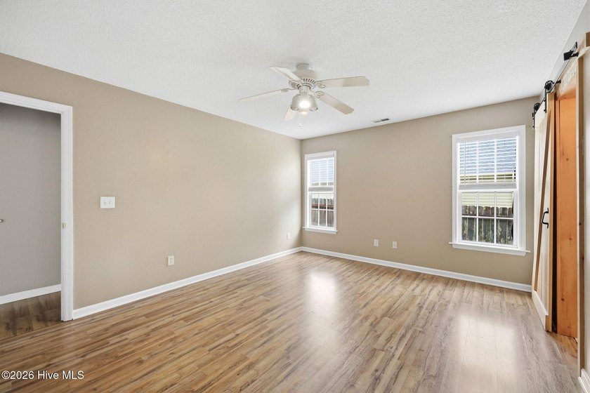 Welcome to this beautifully updated 3-bedroom, 2-bath home - photo 22