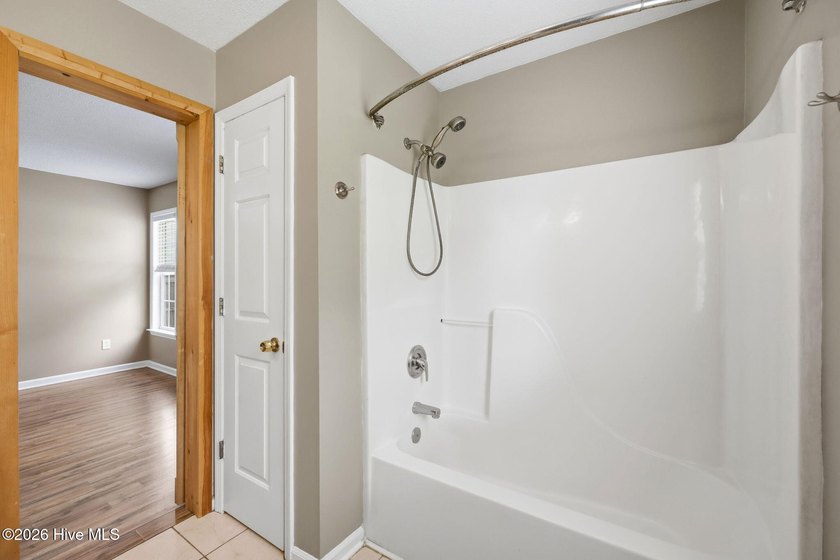 Welcome to this beautifully updated 3-bedroom, 2-bath home - photo 26