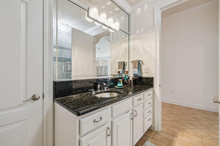 Fully renovated, turnkey beach home in the highly sought-after - photo 27