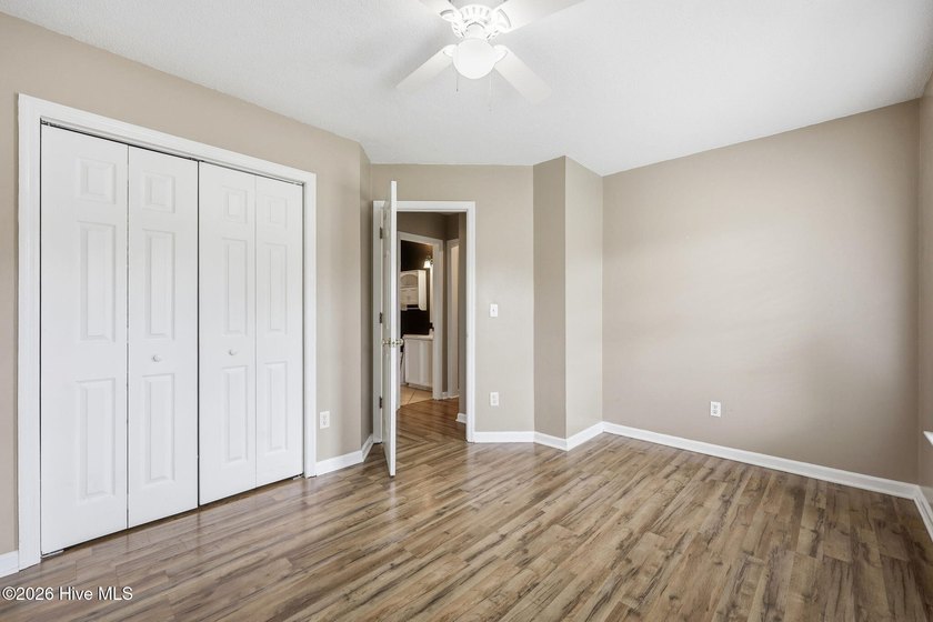 Welcome to this beautifully updated 3-bedroom, 2-bath home - photo 30