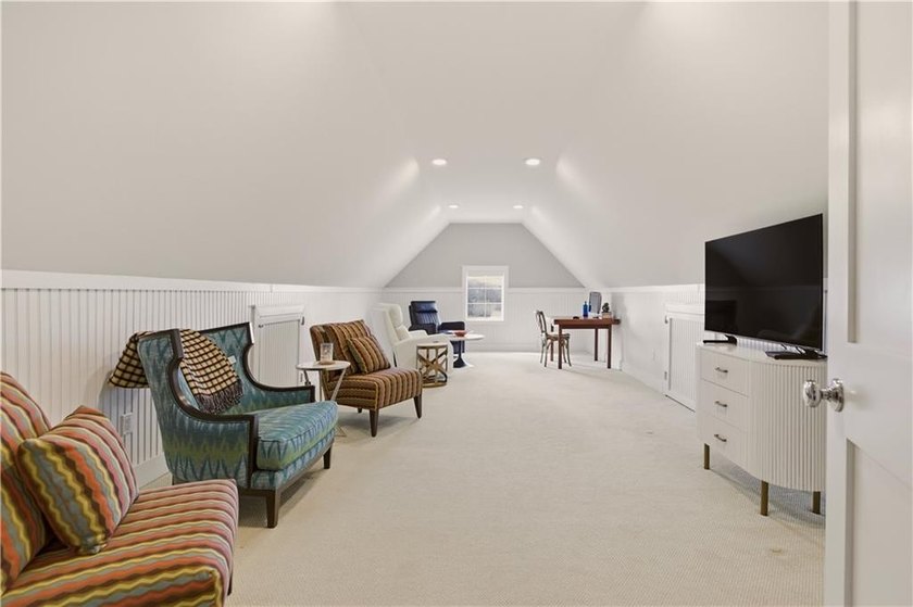 Make one of New England's premier coastal communities your new - photo 36