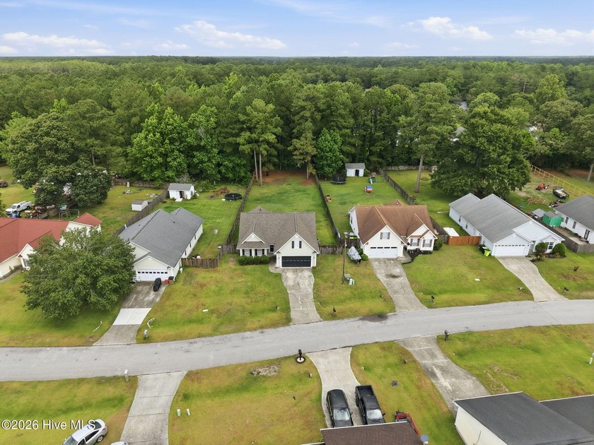 Welcome to this beautifully updated 3-bedroom, 2-bath home - photo 43