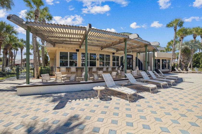 Fully renovated, turnkey beach home in the highly sought-after - photo 44
