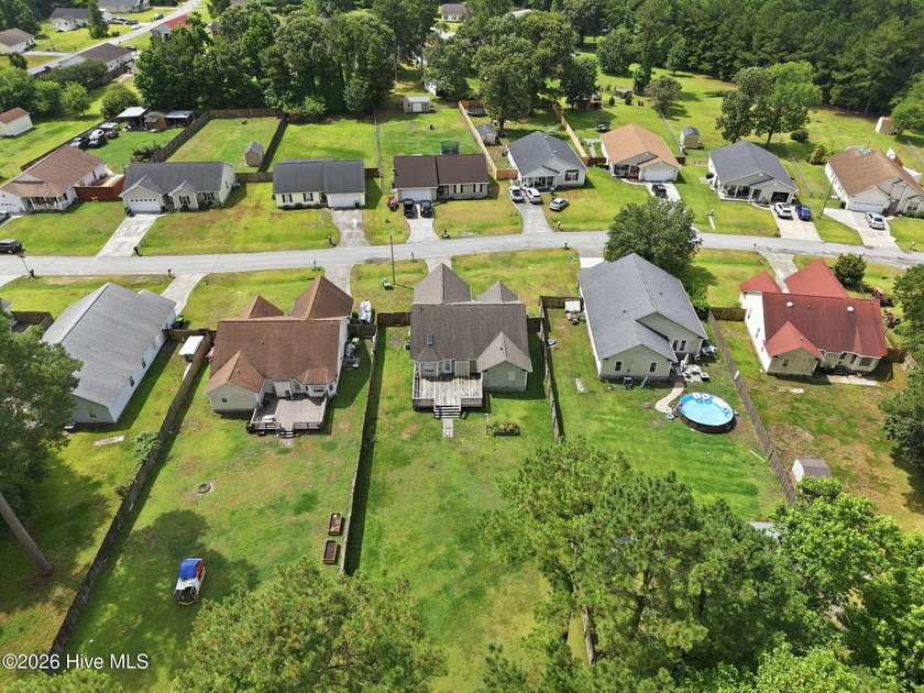 Welcome to this beautifully updated 3-bedroom, 2-bath home - photo 46