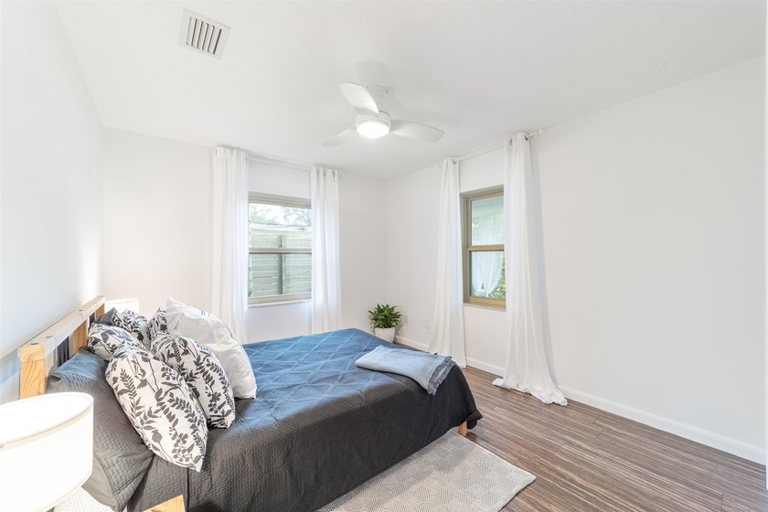 REDUCED - 3-bedroom, 3 Full bath concrete block home in the much - photo 48