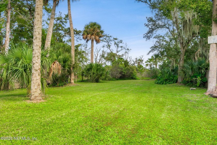 Rare development opportunity consisting of two adjacent RG-1 -- - photo 6
