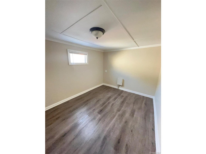 Buy the unit and rent the land to call it your own. Land lease - photo 21