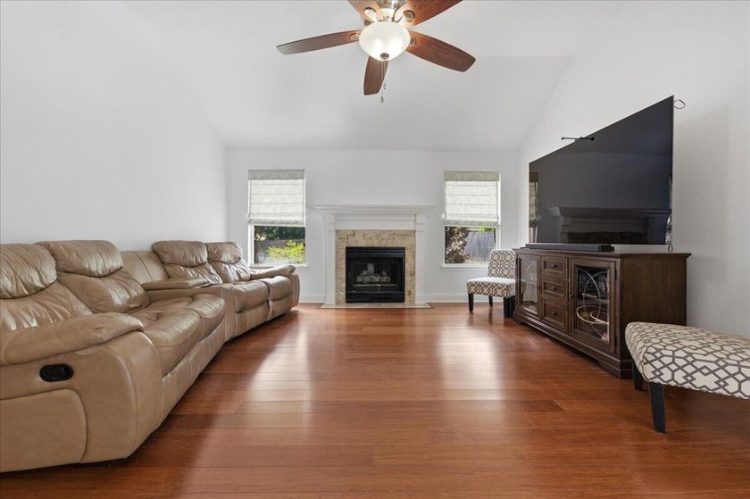 Welcome to Rocky Bayou Country Club Estates. This home offers a - photo 26
