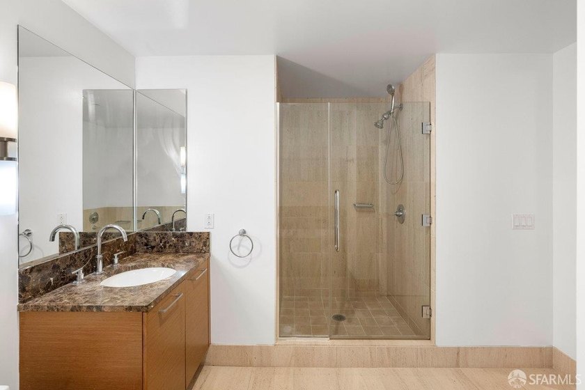 Exceptional value for the most desireable one bedroom plan in - photo 26