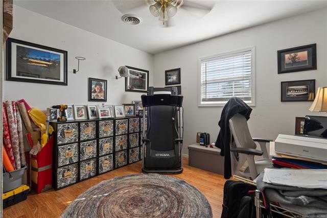 3 bed, 2 bath pretty home in Dougherty. Davis schools. Fiber - photo 22