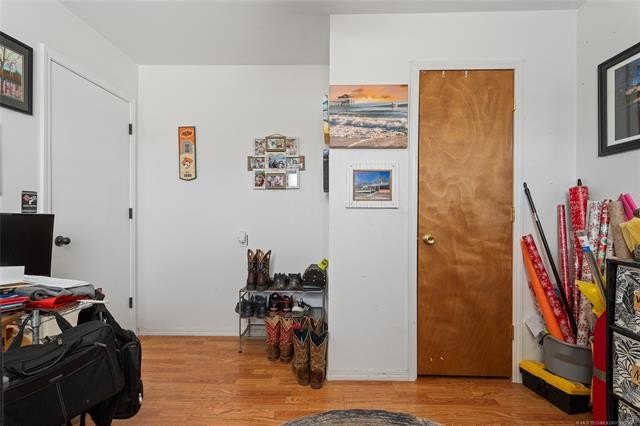 3 bed, 2 bath pretty home in Dougherty. Davis schools. Fiber - photo 24
