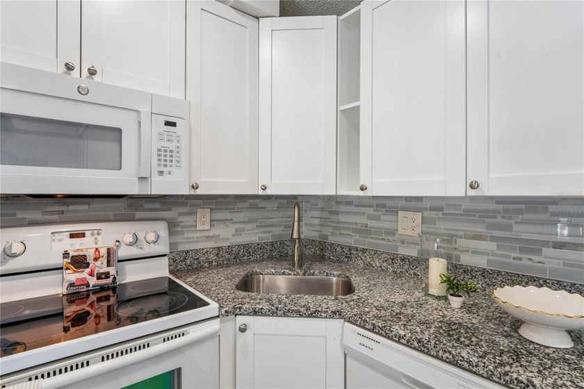 Under contract-accepting backup offers. PRICE REDUCTION-Must-see - photo 15