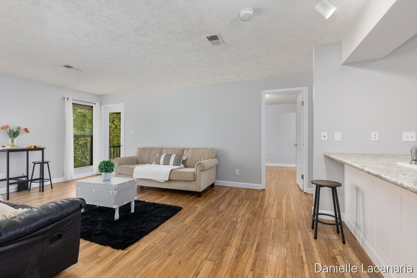 Welcome home to affordable, low-maintenance living just minutes - photo 4