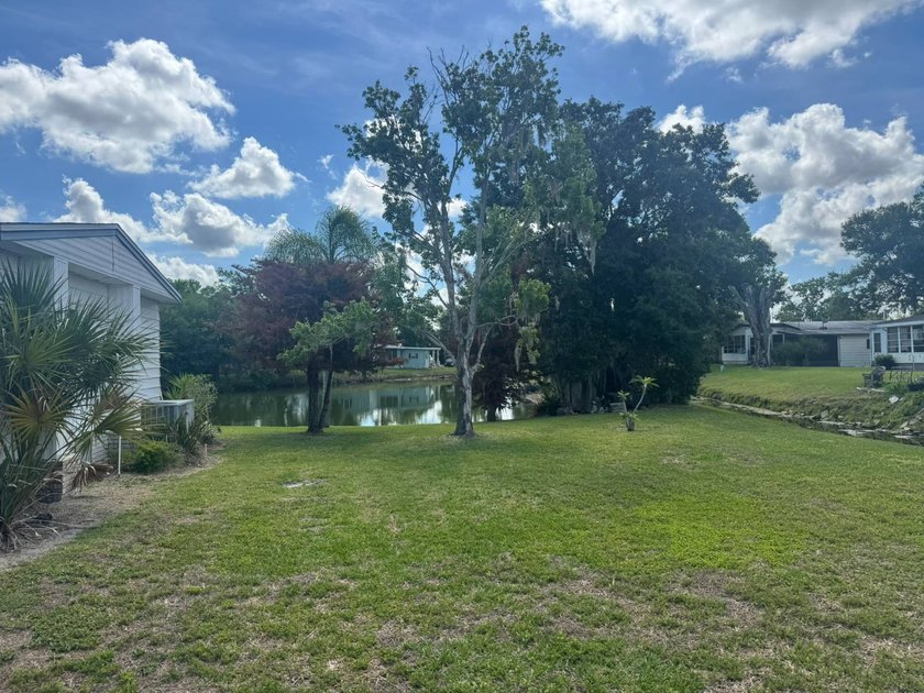 Welcome to your Florida paradise! Well maintained and furnished - photo 40