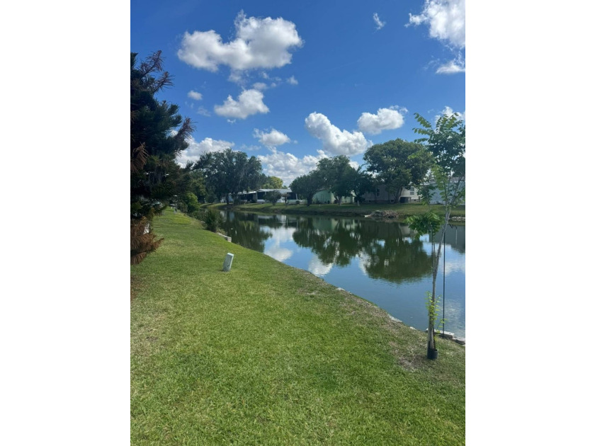 Welcome to your Florida paradise! Well maintained and furnished - photo 47