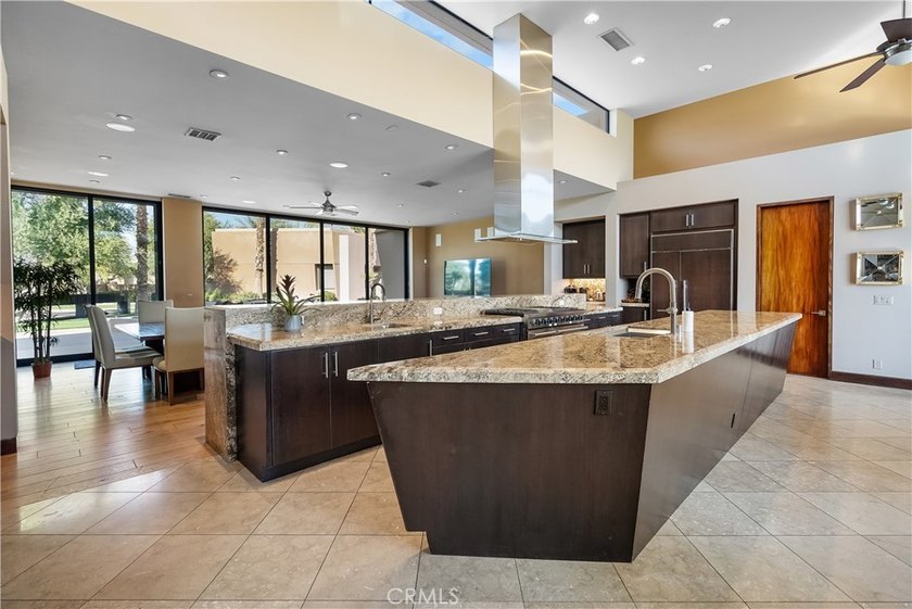 MONTHLY RATES STARTS AT $15,000 PER MONTH. SEASONAL RATES APPLY - photo 23