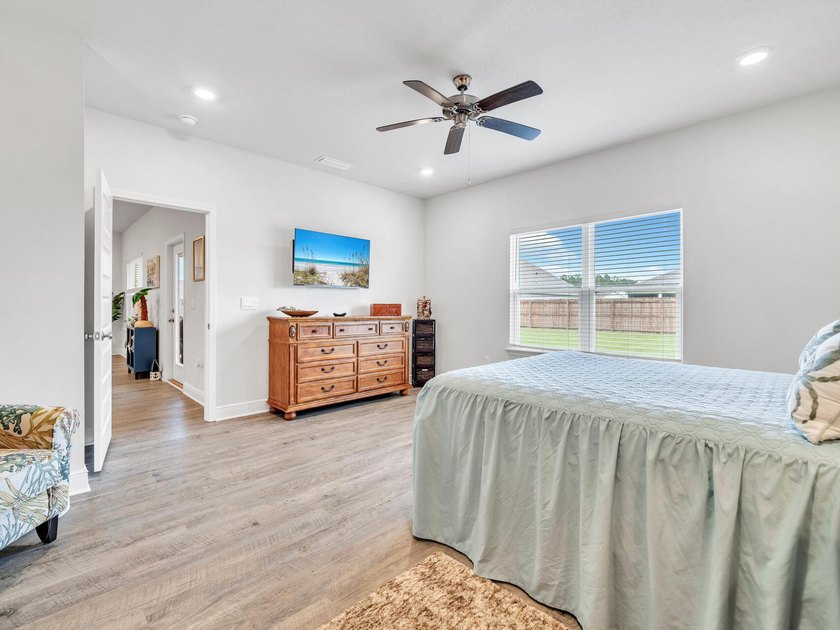 BLOWOUT SALE IN HAMMOCK OAKS! MAJOR REDUCTION FOR A LIMITED - photo 25