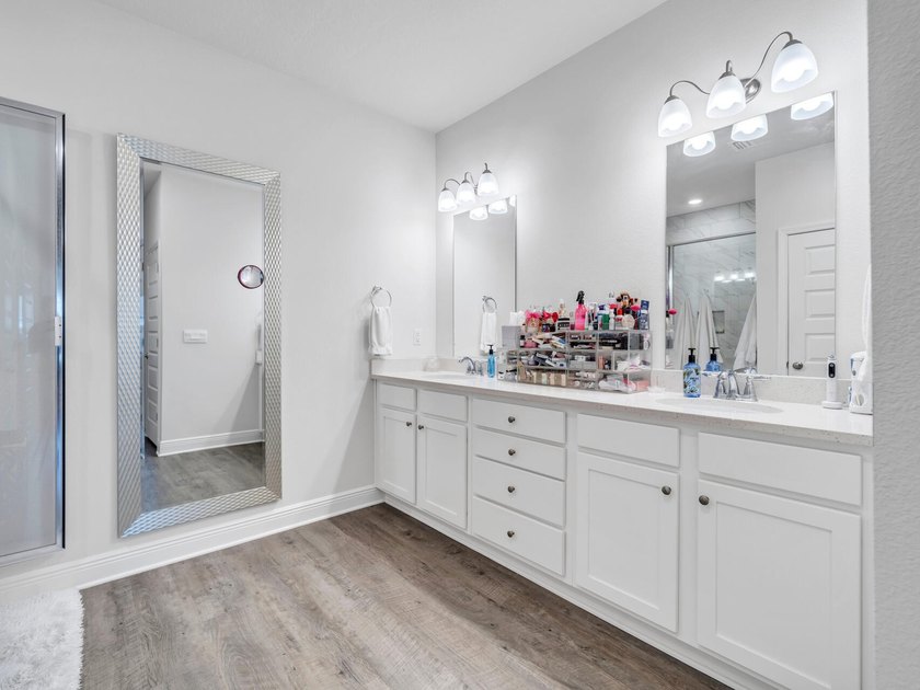 BLOWOUT SALE IN HAMMOCK OAKS! MAJOR REDUCTION FOR A LIMITED - photo 26