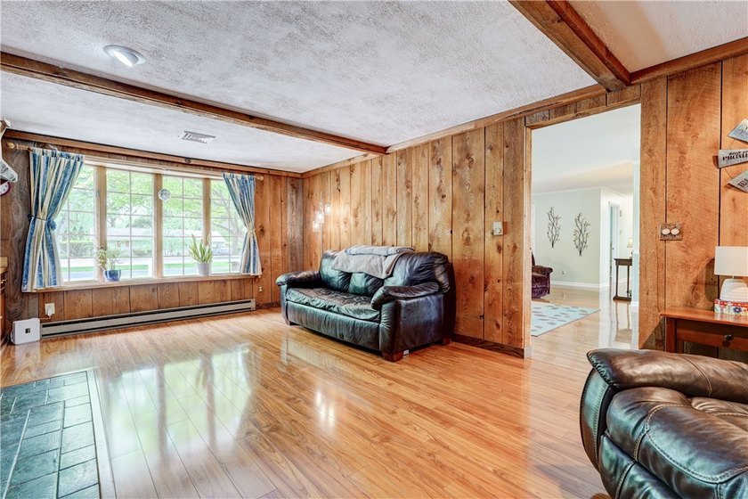 Updated and well-maintained 3-bedroom Ranch in desirable - photo 24