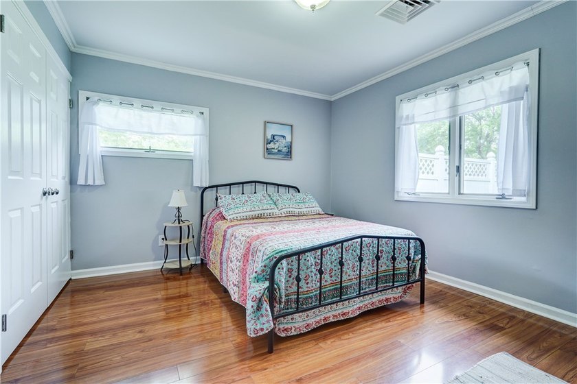 Updated and well-maintained 3-bedroom Ranch in desirable - photo 33